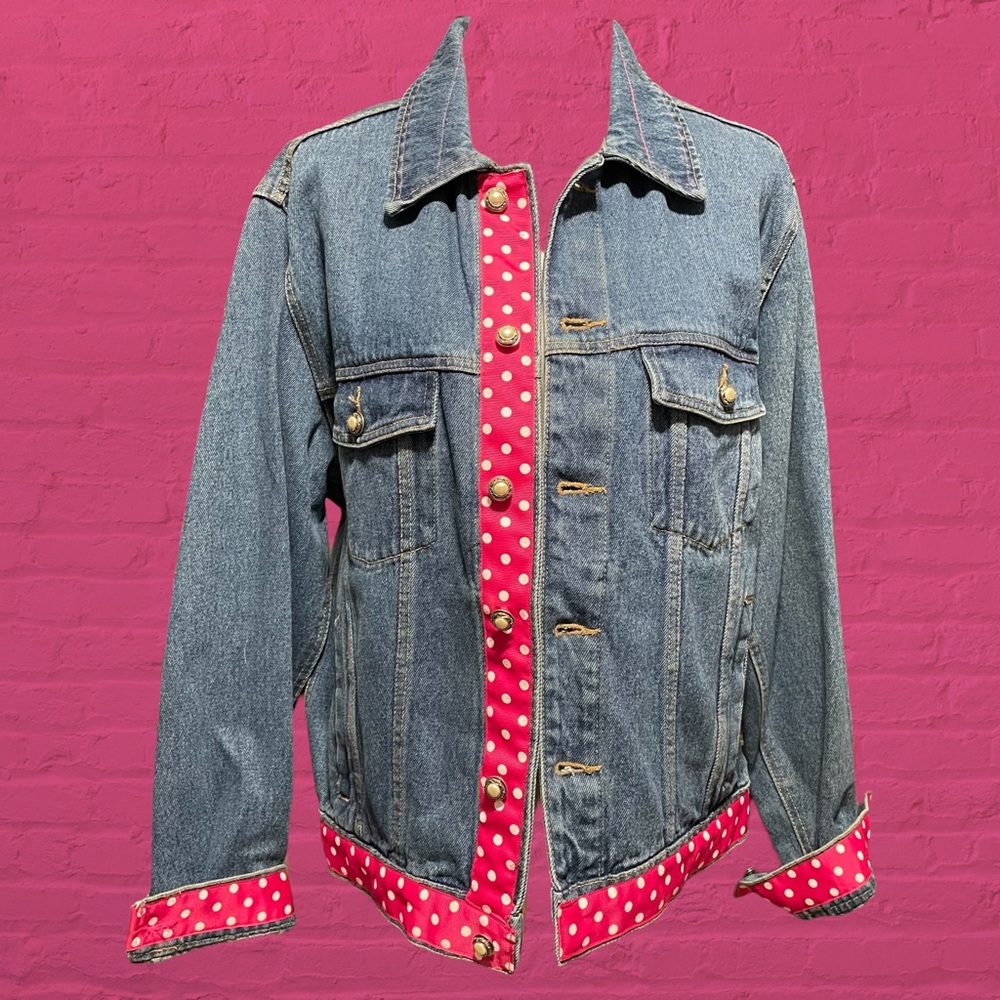Wrangler Hero Cute Modified Denim Jacket!  M/L